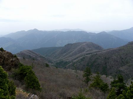 東赤石山