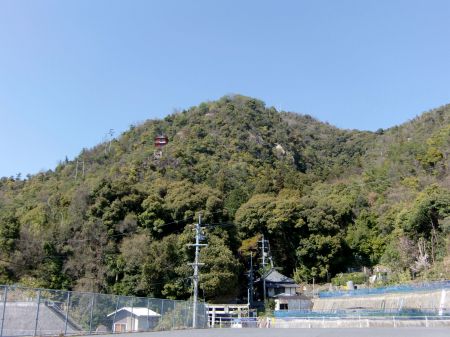 権現山